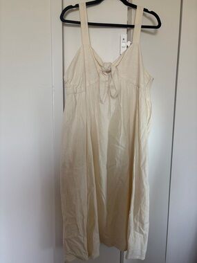 Women's Cream Tie-Front Sleeveless Nightdress